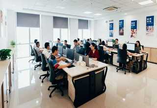 云南初级美发师培训费用多少